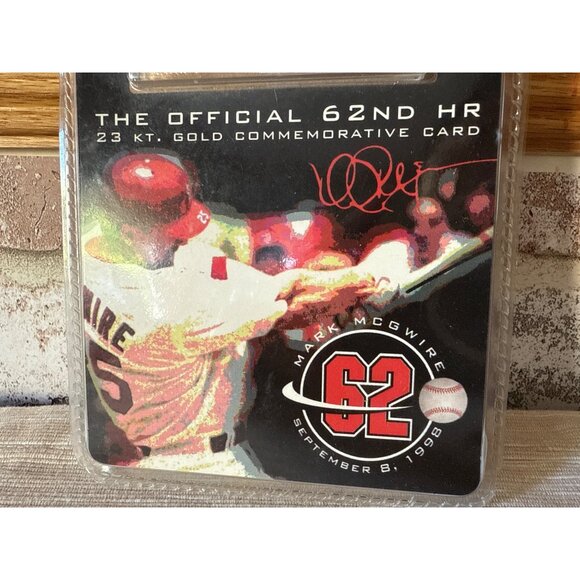 Mark McGwire 23KT Gold Commemorative Baseball Card Fleer Official Limited - Picture 3 of 11